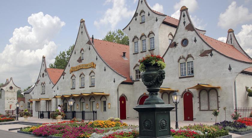 De Halve Maan Hotel Bovenkarspel Екстериор снимка